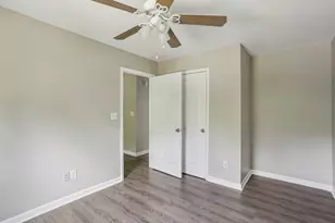 740 Prince Pl, Atlanta, GA 30318 - Photo 27