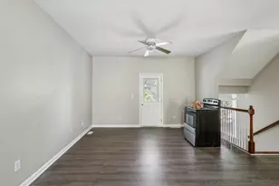 740 Prince Pl, Atlanta, GA 30318 - Photo 11