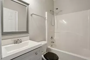 751 Prince Pl, Atlanta, GA 30318 - Photo 5