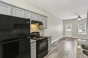 751 Prince Pl, Atlanta, GA 30318 - Photo 17