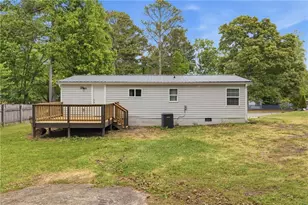 1761 Marie Way, Lawrenceville, GA 30043 - Photo 23