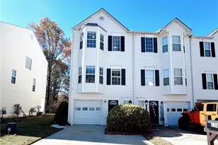 1339 Pilgrim Lake Dr, Cumming, GA 30040 - Photo 3