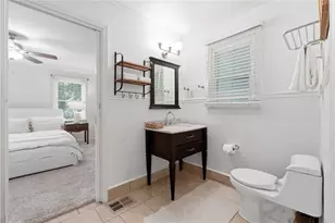 1137 Kingsley Cir NE, Atlanta, GA 30324 - Photo 7