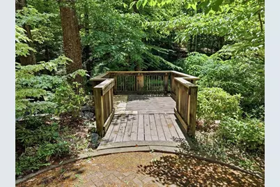 1137 Kingsley Cir NE, Atlanta, GA 30324 - Photo 45