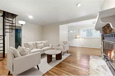 1137 Kingsley Circle NE, Atlanta, GA 30324 - Photo 13