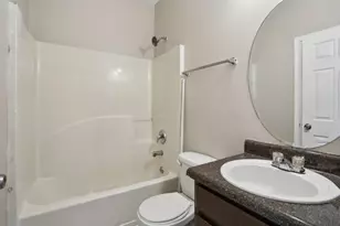 753 Prince Pl, Atlanta, GA 30318 - Photo 5