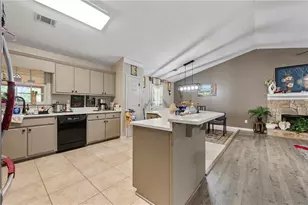 143 Stoneview Dr, Hoschton, GA 30548 - Photo 5