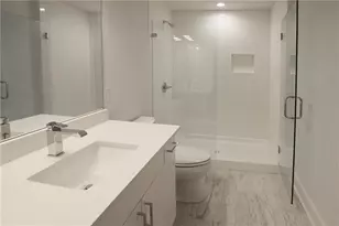 99 Peachtree Memorial Dr, Atlanta, GA 30309 - Photo 19