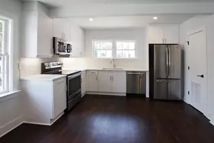 99 Peachtree Memorial Dr, Atlanta, GA 30309 - Photo 13