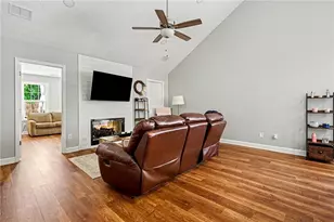 315 Shadowbrooke Circle, Loganville, GA 30052 - Photo 3