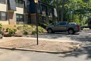 30 Arpege Way NW, Atlanta, GA 30327 - Photo 3