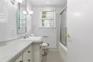 955 Vistavia Cir, Decatur, GA 30033 - Photo 19