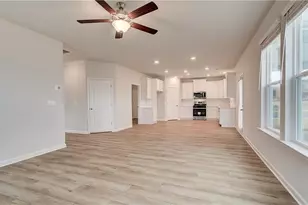 295 Arnewood Cir, McDonough, GA 30253 - Photo 9