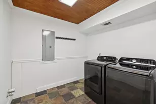 1905 Gainsborough Dr, Chamblee, GA 30341 - Photo 35