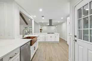 1905 Gainsborough Dr, Chamblee, GA 30341 - Photo 25