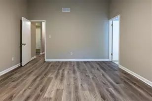 240 Kristie Ln, Roswell, GA 30076 - Photo 13