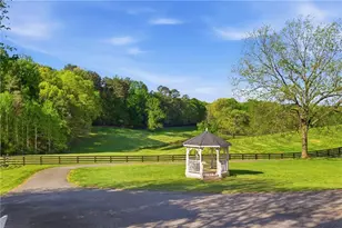 1910 Hancock Rd, Demorest, GA 30535 - Photo 15
