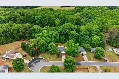 466 Raymond Drive, Winder, GA 30680 - Photo 23