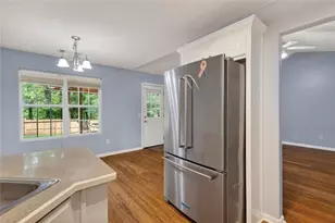 466 Raymond Dr, Winder, GA 30680 - Photo 15