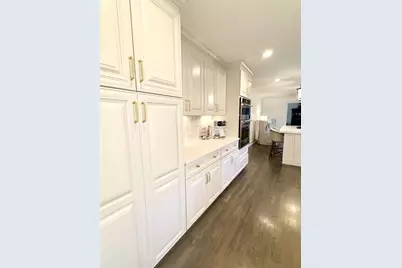 7190 Twin Branch Road, Atlanta, GA 30328 - Photo 9
