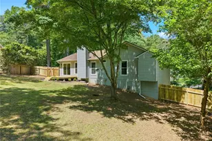 1027 Summer Pl NW, Acworth, GA 30102 - Photo 17