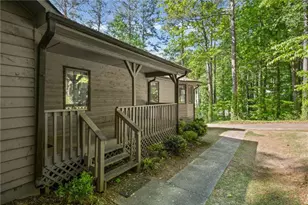 1321 Timbercrest Dr, Lawrenceville, GA 30045 - Photo 3