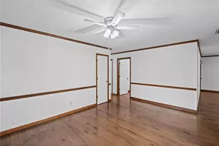 1321 Timbercrest Dr, Lawrenceville, GA 30045 - Photo 9