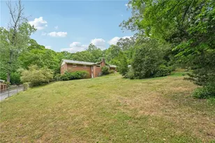 2118 Skytop Dr, Stone Mountain, GA 30087 - Photo 43