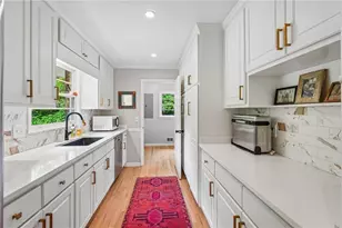 2118 Skytop Dr, Stone Mountain, GA 30087 - Photo 19
