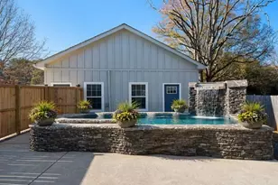 547 Center Road SE, Cartersville, GA 30121 - Photo 3