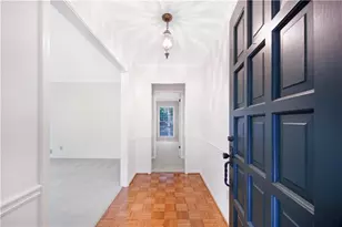 360 Barkshire Ln, Roswell, GA 30076 - Photo 5