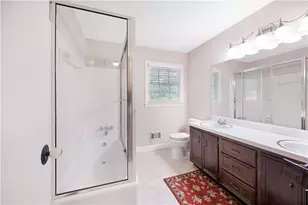360 Barkshire Ln, Roswell, GA 30076 - Photo 19