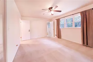 360 Barkshire Ln, Roswell, GA 30076 - Photo 15