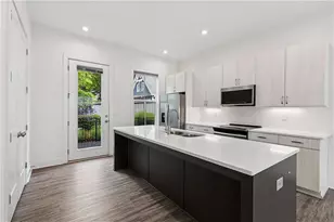140 Color Cir, Atlanta, GA 30317 - Photo 3
