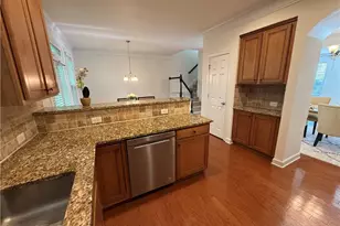 2165 Yancey Ln NE, Brookhaven, GA 30319 - Photo 9
