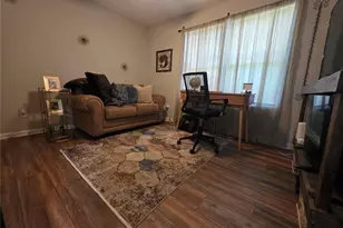 6102 Fairington Ridge Cir, Lithonia, GA 30038 - Photo 17