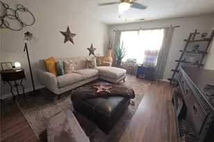 6102 Fairington Ridge Cir, Lithonia, GA 30038 - Photo 3