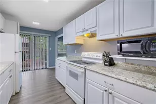 8740 Roswell Rd, Atlanta, GA 30350 - Photo 17