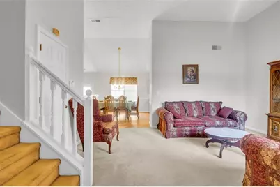 1289 Labrador Lane, Riverdale, GA 30296 - Photo 5