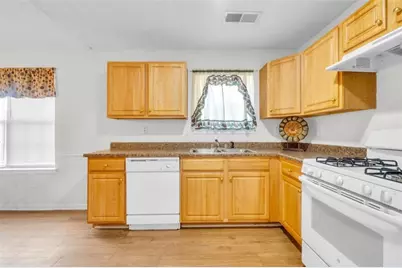 1289 Labrador Lane, Riverdale, GA 30296 - Photo 11