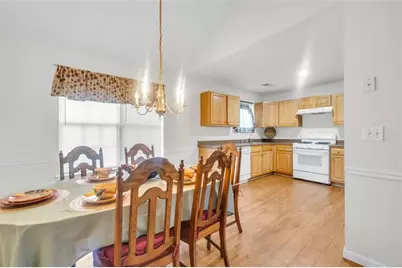 1289 Labrador Lane, Riverdale, GA 30296 - Photo 9