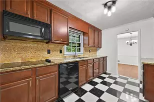 1767 Grandeus Ln, Stone Mountain, GA 30087 - Photo 13
