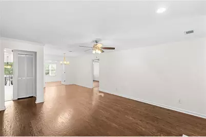 34 Brittany Way NE #34, Atlanta, GA 30324 - Photo 9