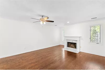 34 Brittany Way NE #34, Atlanta, GA 30324 - Photo 7