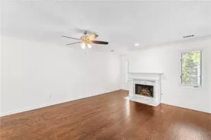 34 Brittany Way NE, Atlanta, GA 30324 - Photo 7