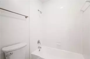3301 Henderson Mill Rd, Atlanta, GA 30341 - Photo 17