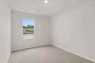 5976 Skylar Dr, Atlanta, GA 30331 - Photo 33