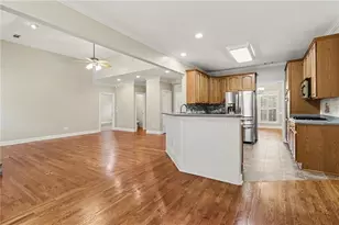 95 Bay Dr, Newnan, GA 30263 - Photo 7