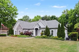 95 Bay Dr, Newnan, GA 30263 - Photo 3