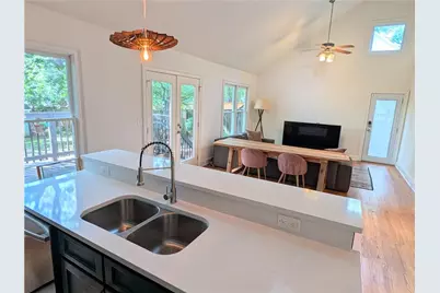 585 Glenwood Place SE, Atlanta, GA 30316 - Photo 15